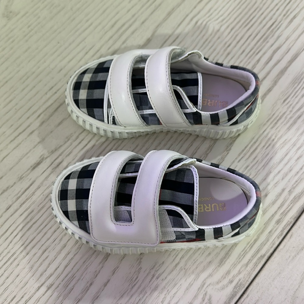 Burberry toddler sneakers